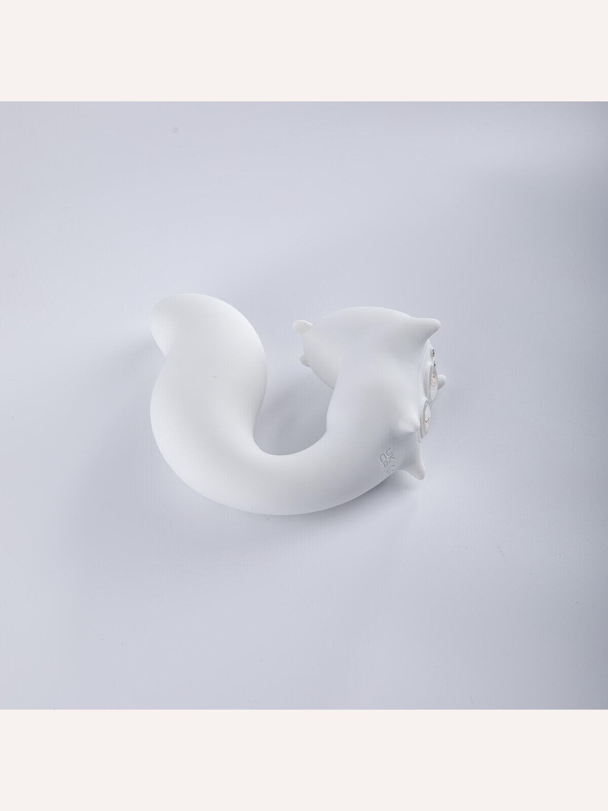 牙牙鼠黄色